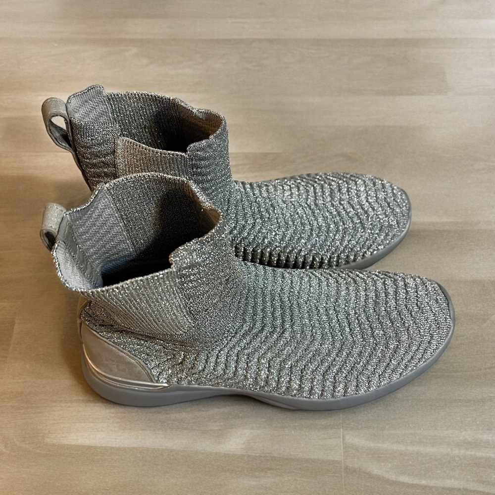 Super comfortable workout / everyday shoes